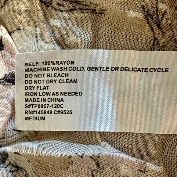 Last chance! Everly Miss My Love Tie Sleeve Top - Picture 5 of 5